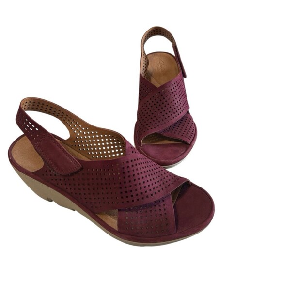 Clarks Clarene Award Womens 9.5M Plum Purple Nubuck Leather Wedge Sandal - Picture 3 of 16